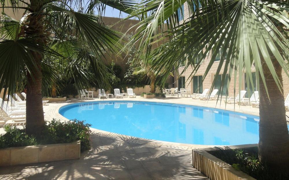 Petra Palace Hotel Wadi Musa Luaran gambar